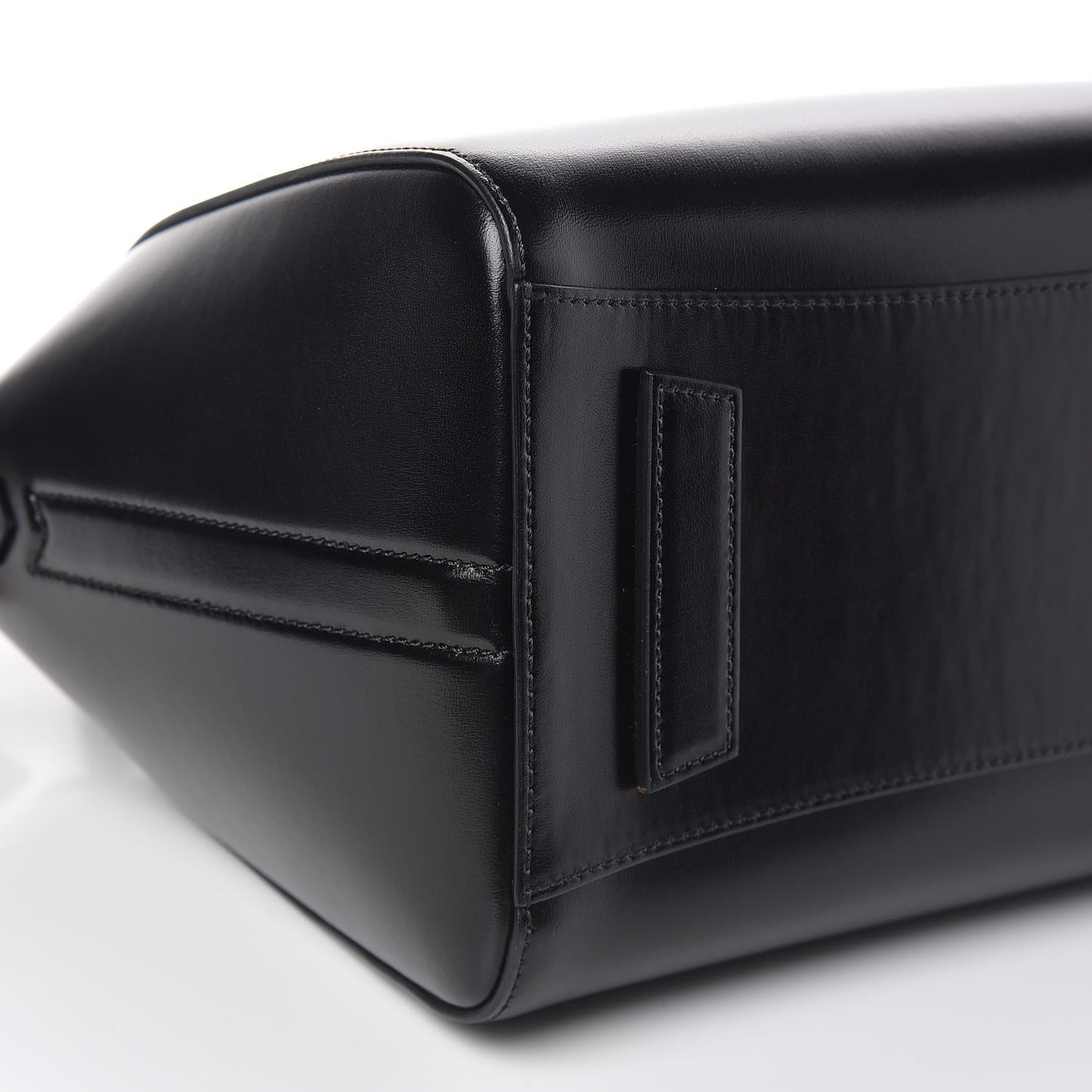 Shiny Lord Calfskin Small Antigona Black