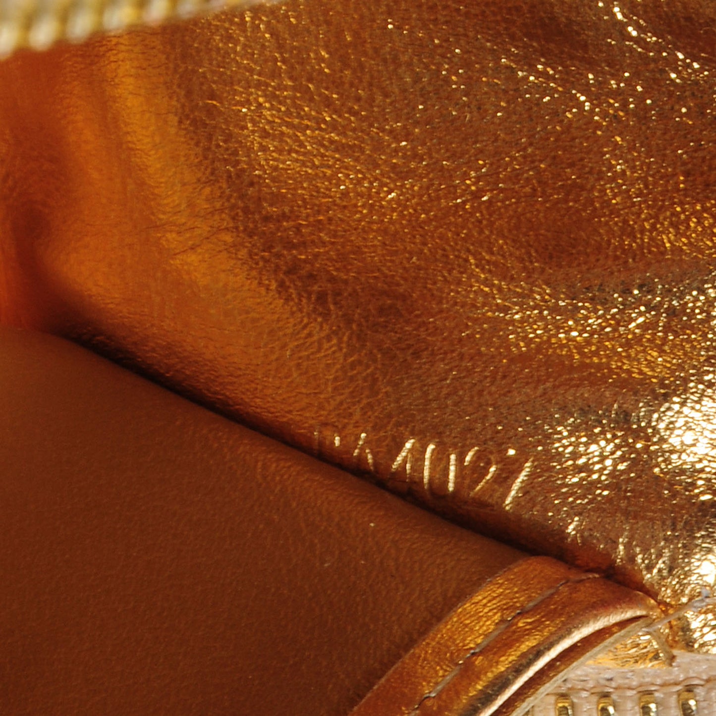 Suhali Zippy Wallet Gold