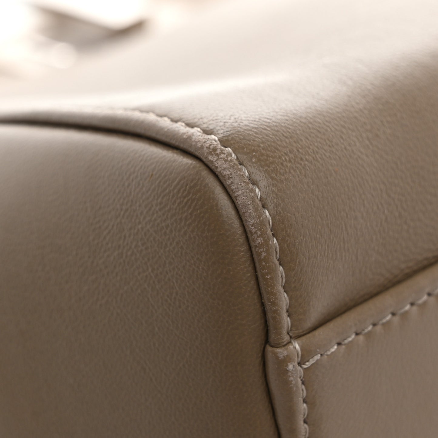 Nappa Mini Peekaboo Iconic Satchel Tortora