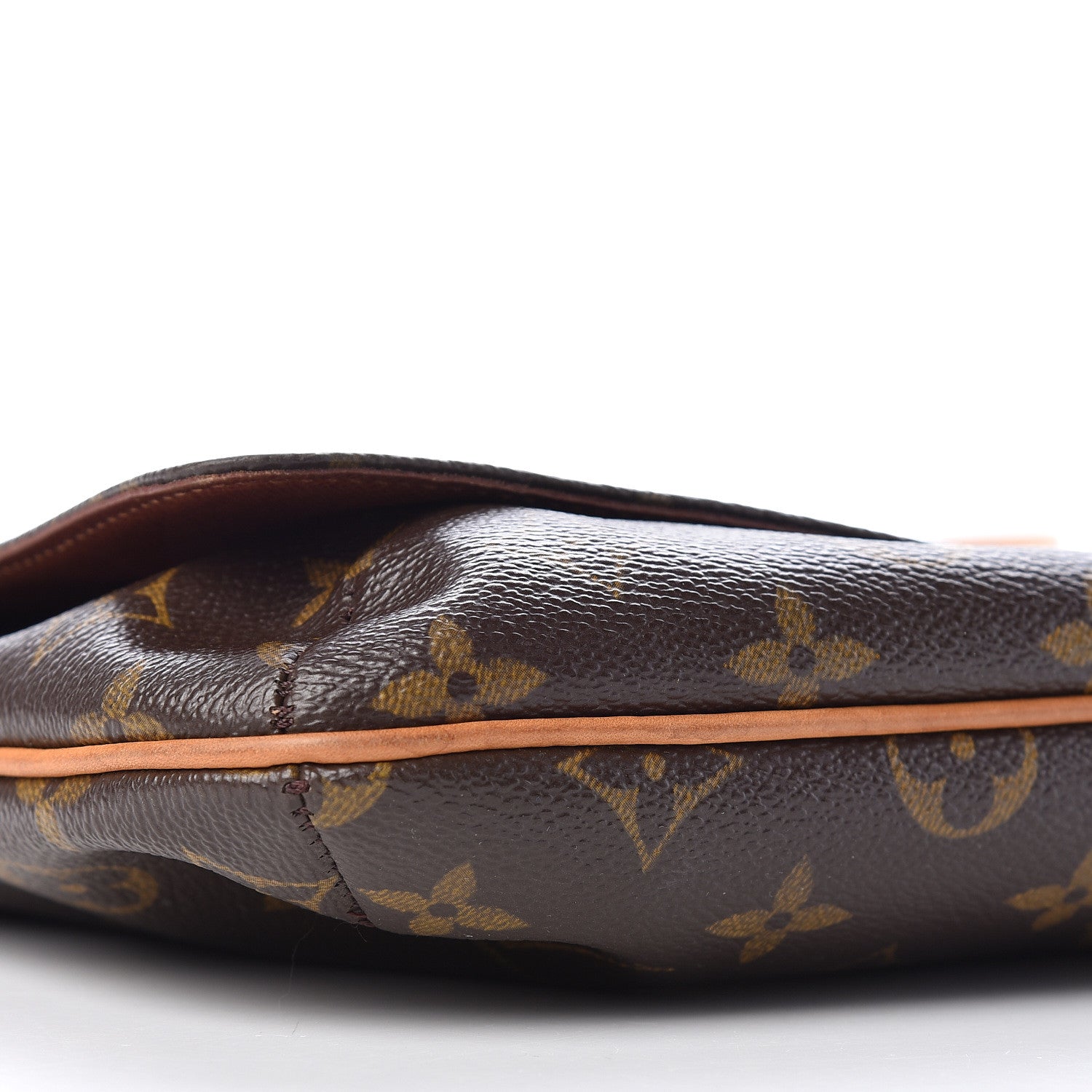 Louis Vuitton Monogram Musette Tango Long Strap 5 of 10