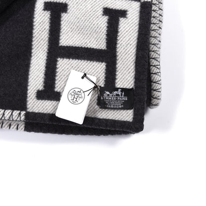 Hermes Wool Cashmere Avalon Blanket Ecru Gris Fonce 3 of 3