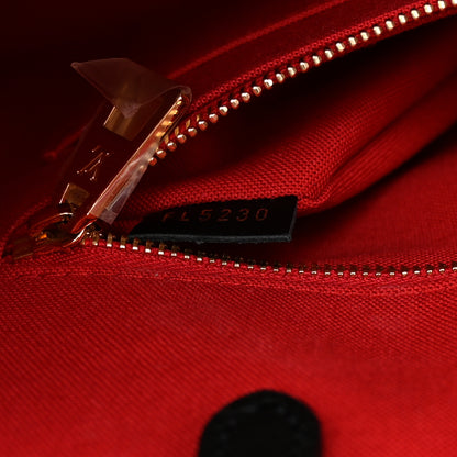 Louis Vuitton Reverse Monogram Giant Onthego MM 7 of 10