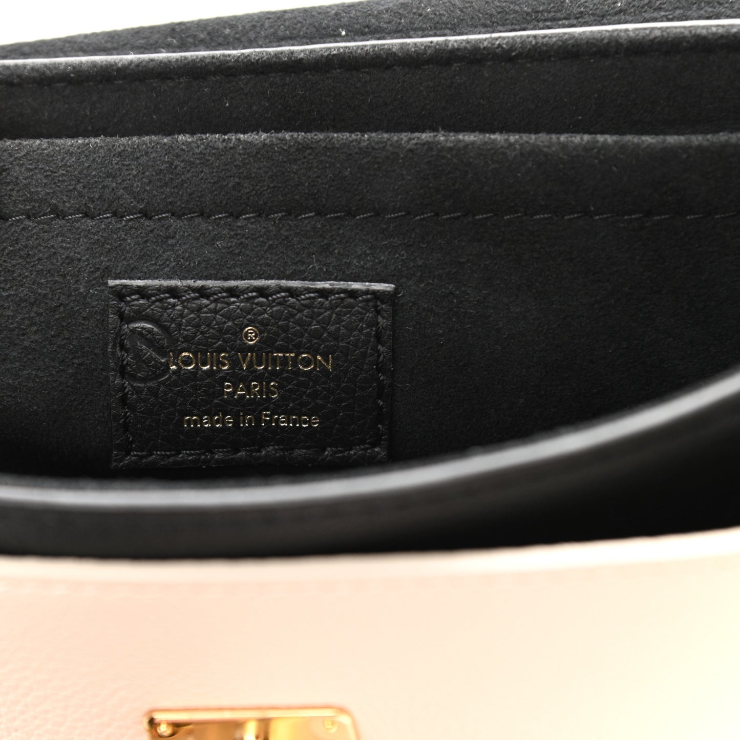 Grained Calfskin Lockme Tender Black