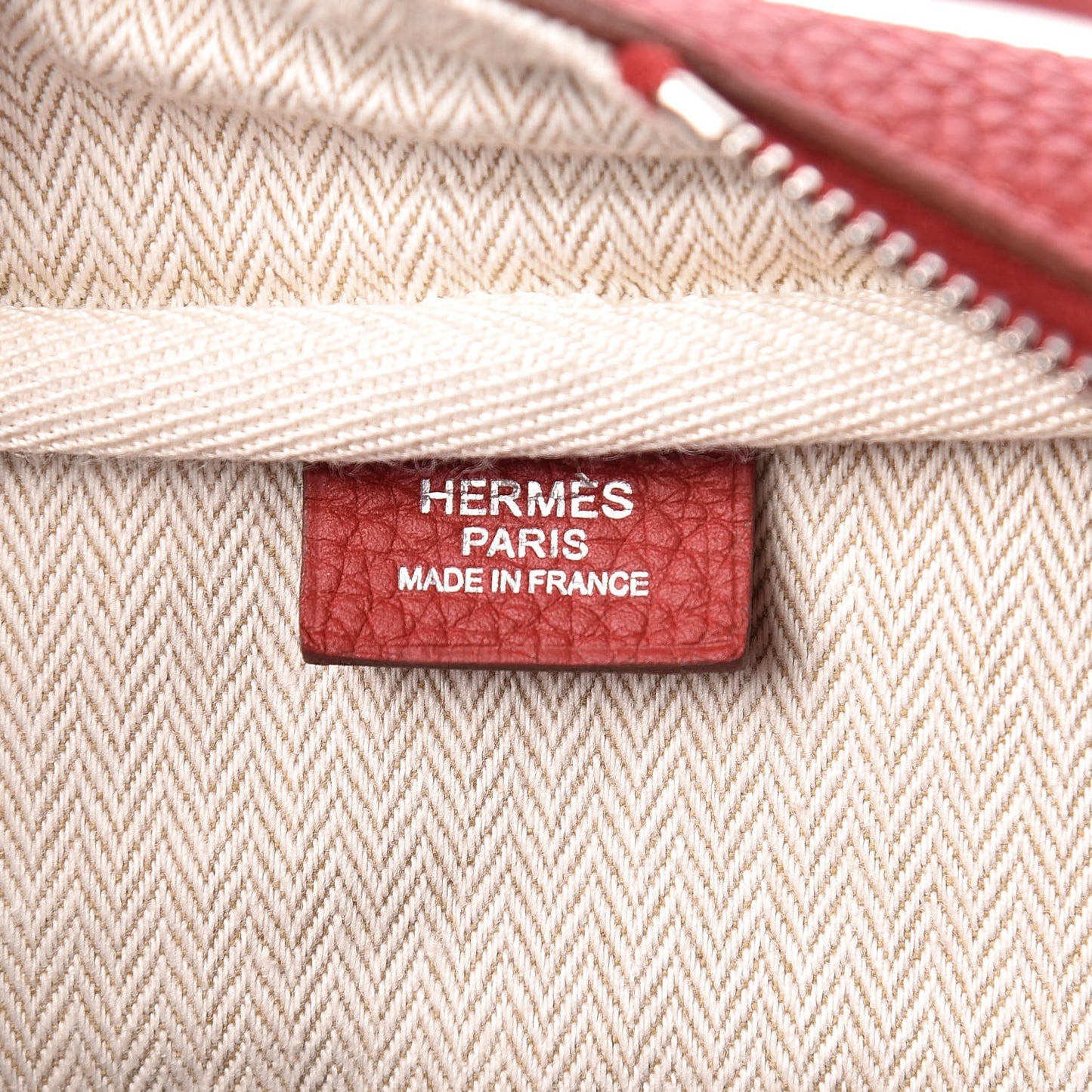 Taurillon Clemence Victoria II 35 Rouge Garance