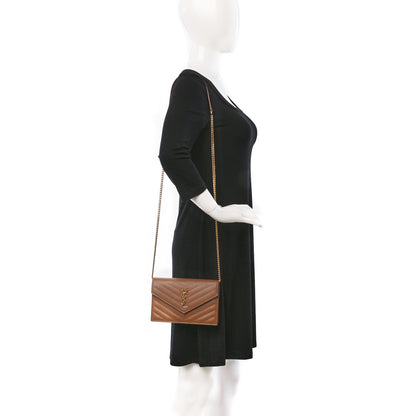 Saint Laurent Grain De Poudre Matelasse Chevron Monogram Envelope Chain Wallet Natural Dark 2 of 11