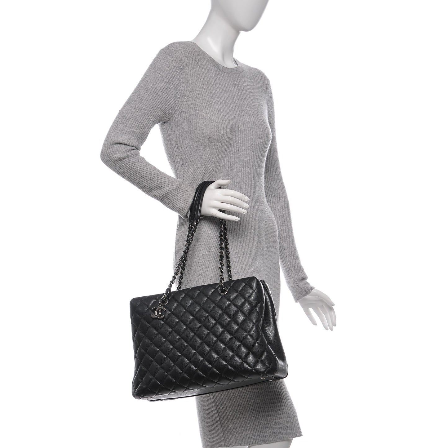 Caviar Quilted City Shopping Tote Black
