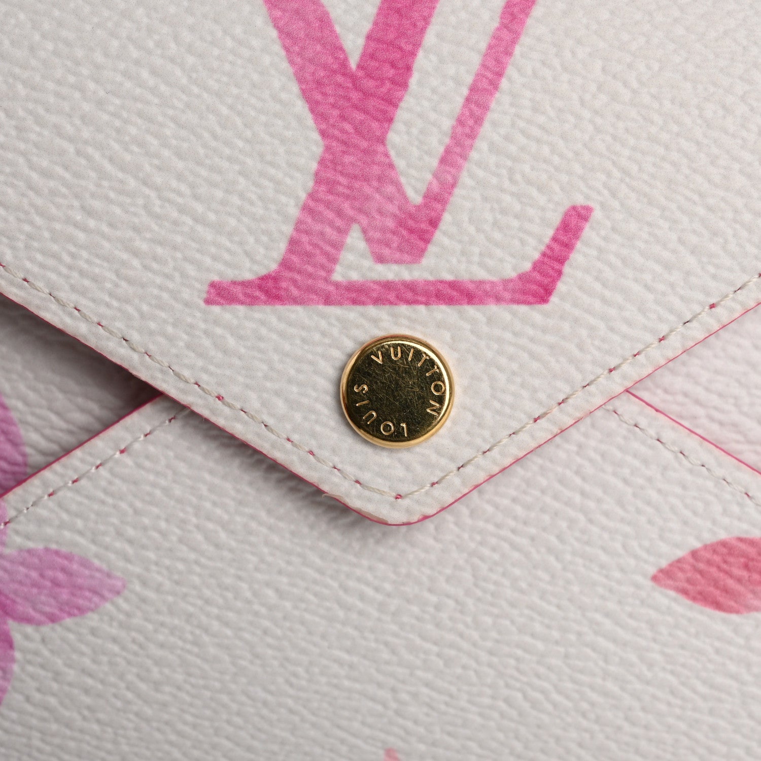 Louis Vuitton Monogram Giant By The Pool Medium Kirigami Pochette Insert Rose 7 of 7