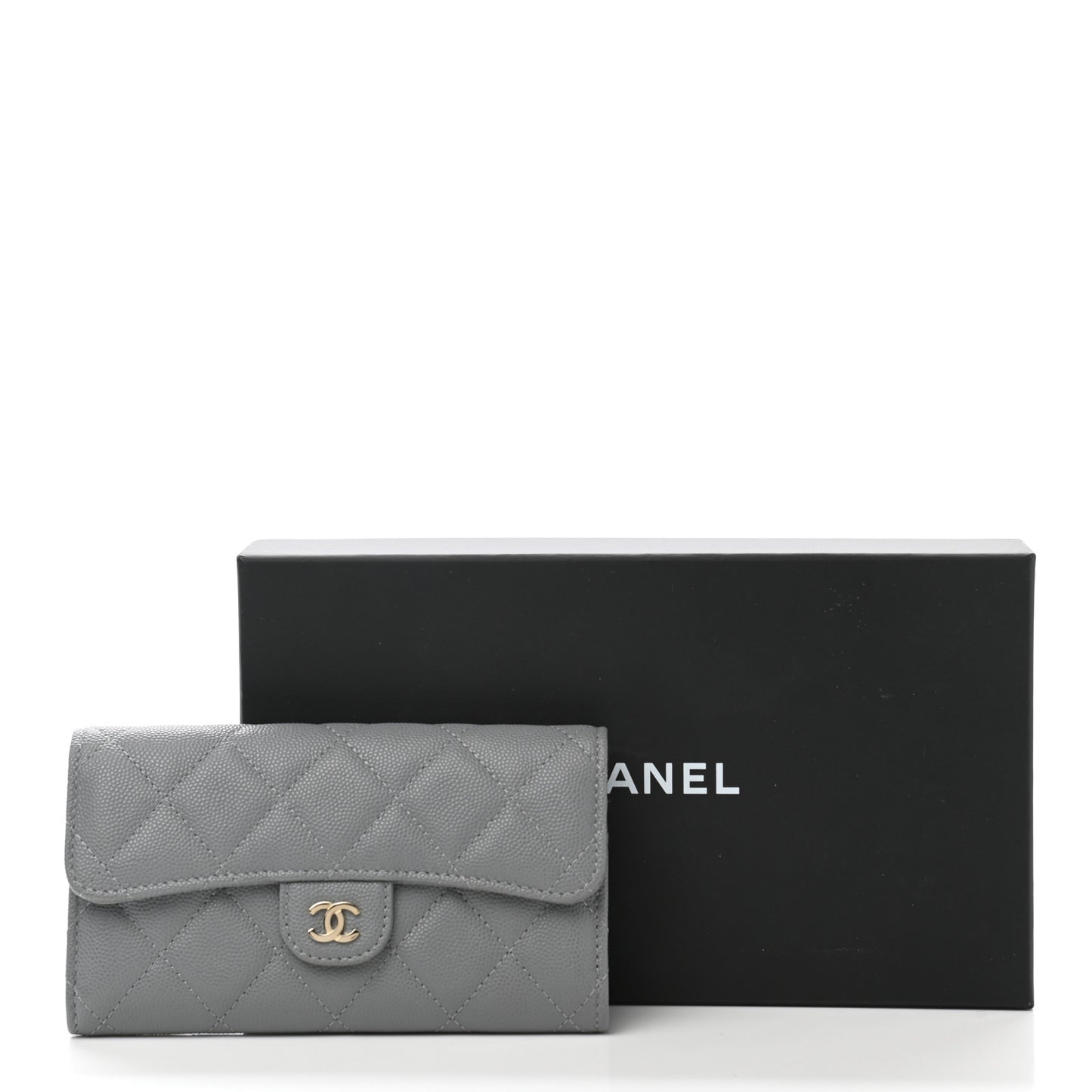 Caviar Quilted Medium Flap Wallet Grey