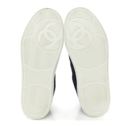 Chanel Suede Calfskin Womens CC Logo Sneakers 38 Navy 6 of 11