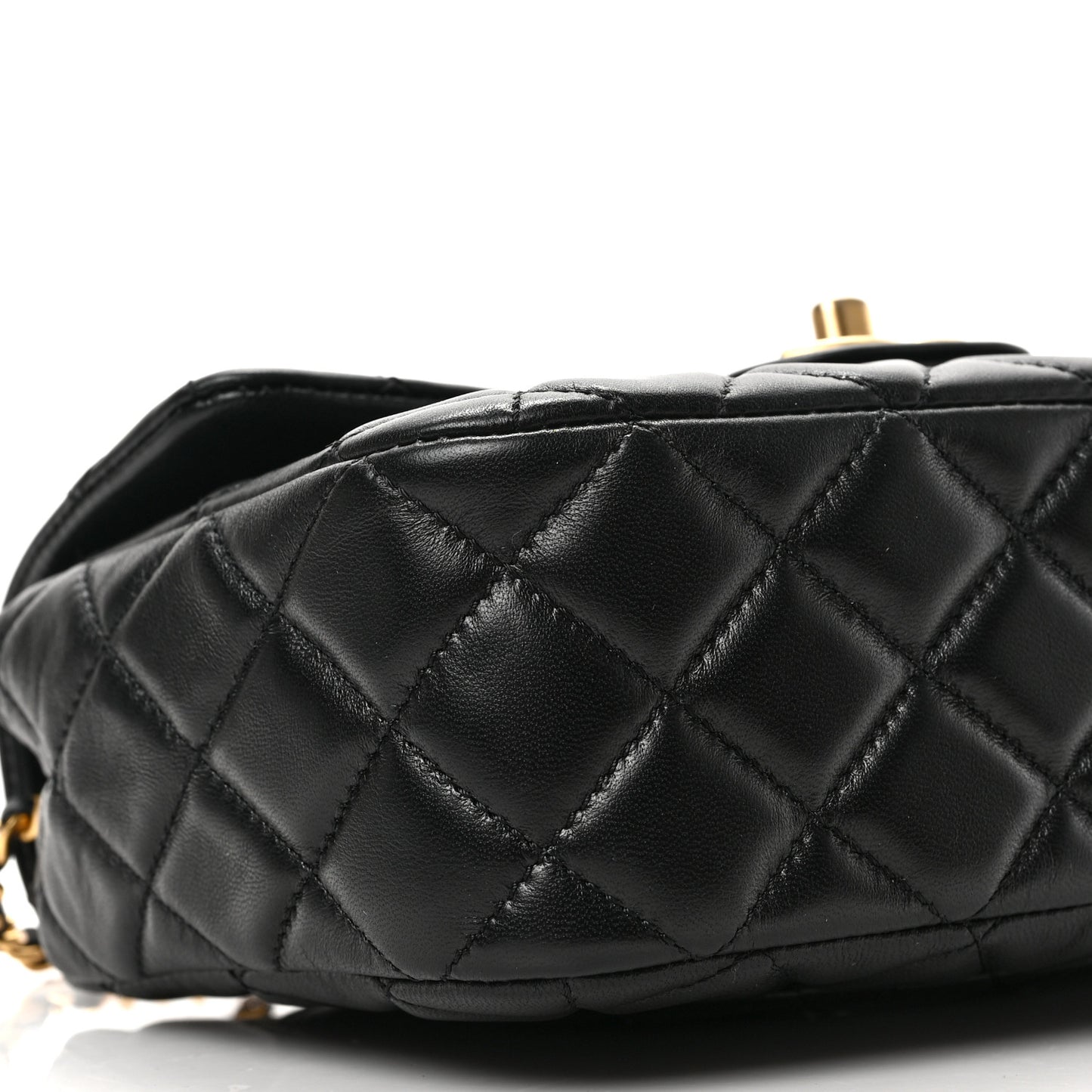 Lambskin Enamel Quilted Small Coco Hearts Flap Black