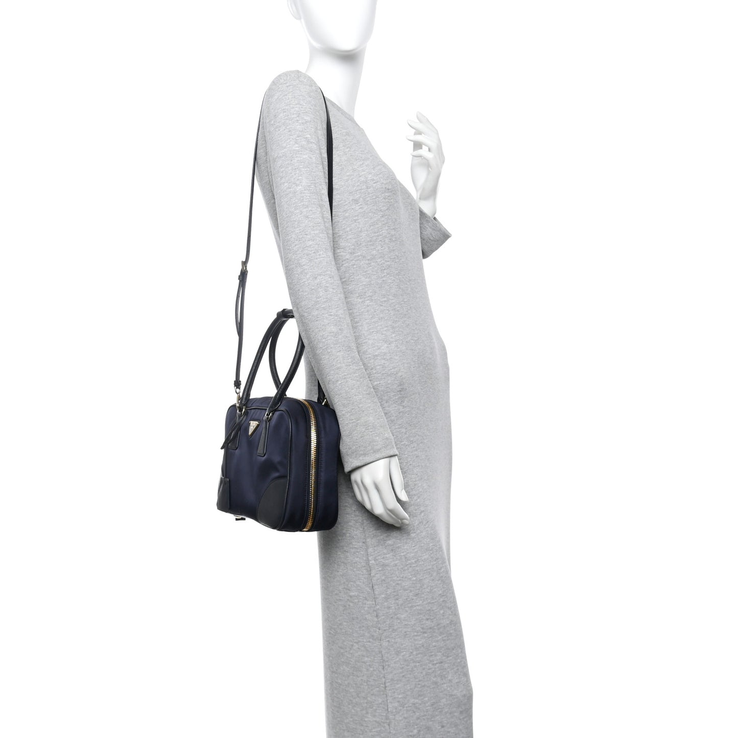 Re-Nylon Saffiano Medium Re-Edition 1978 Two Handle Bag Bleu