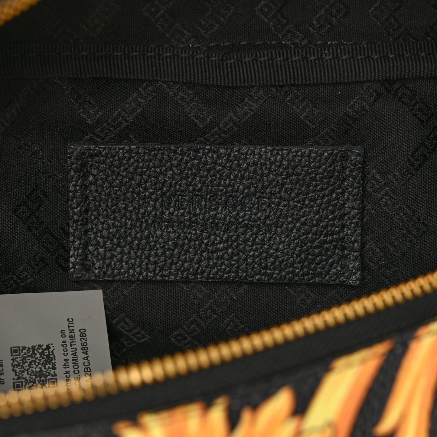 Grained Calfskin Heritage Barocco Print Belt Bag Black