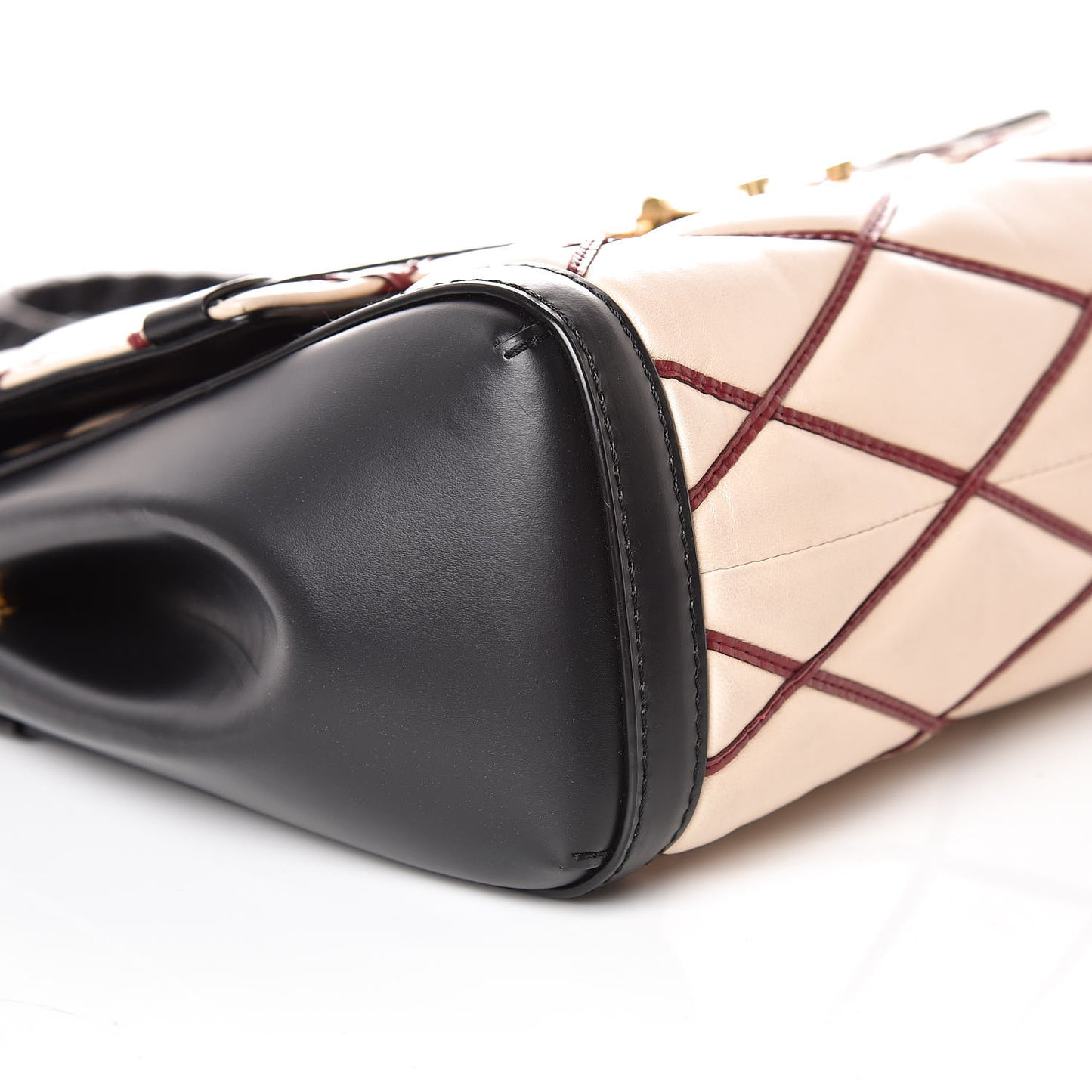 Lambskin Malletage Pochette Flap Natural