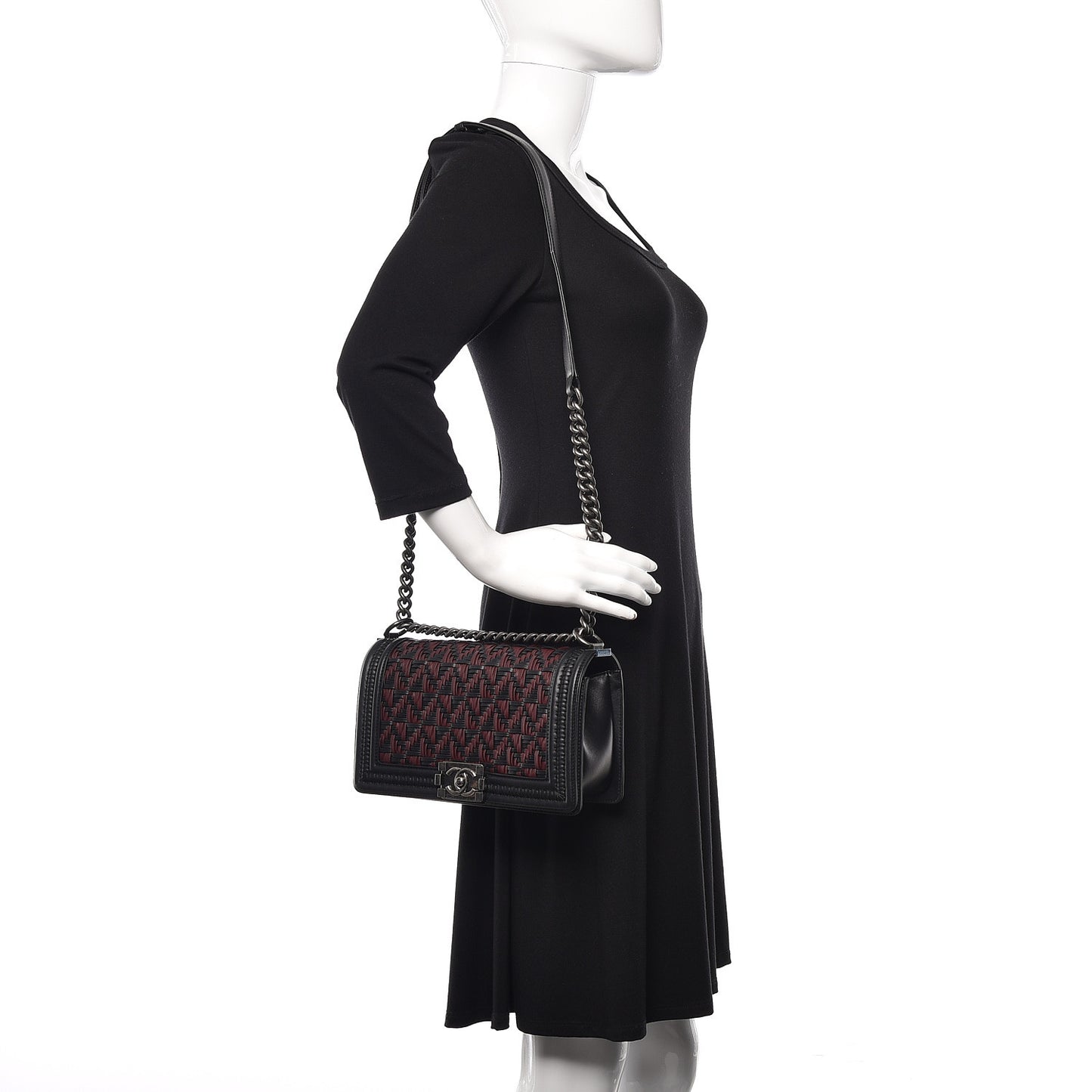 Calfskin Woven Medium Boy Flap Black Burgundy