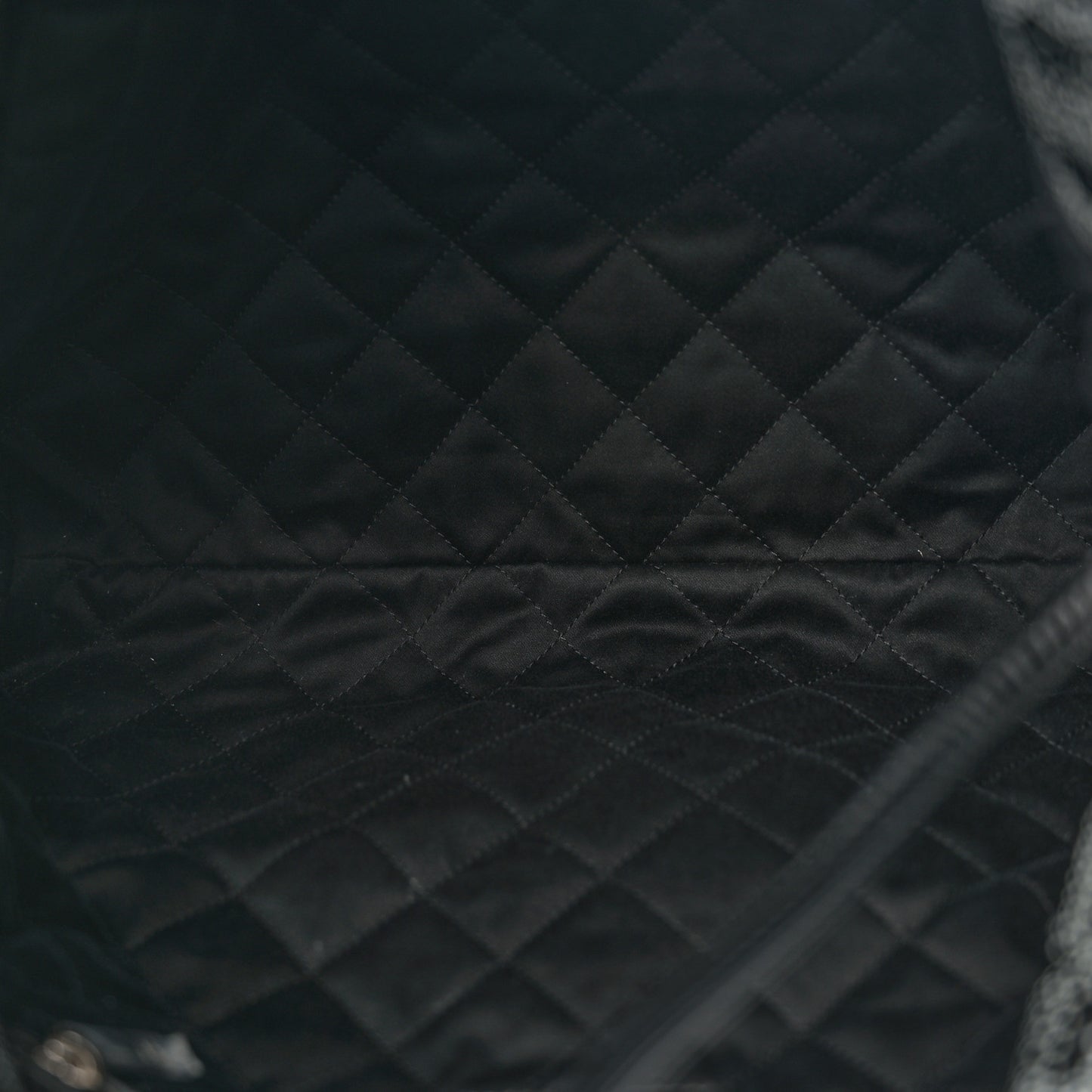 Printed Calfskin Quilted Chanel 22 Black