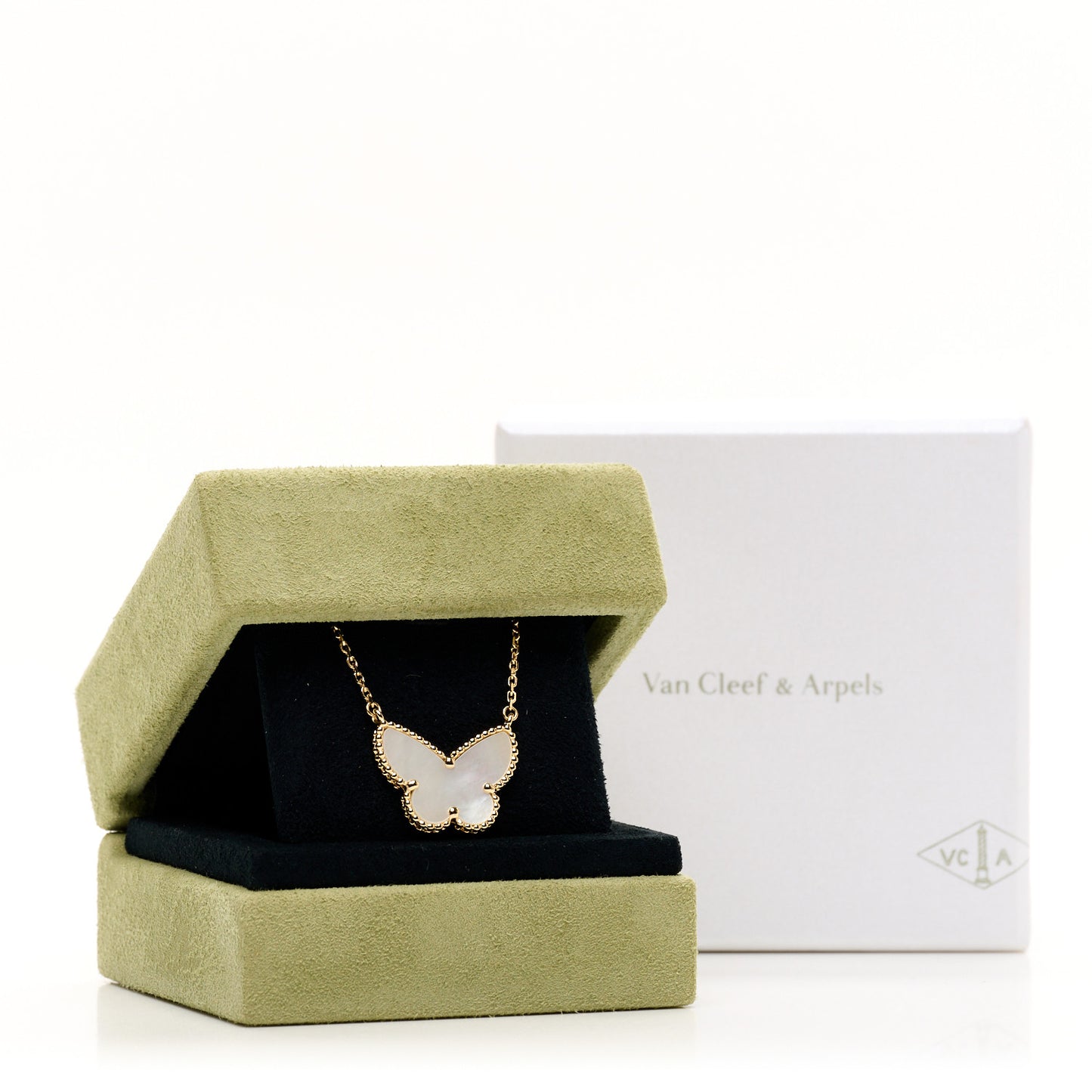 18K Yellow Gold Mother of Pearl Lucky Alhambra Butterfly Pendant Necklace