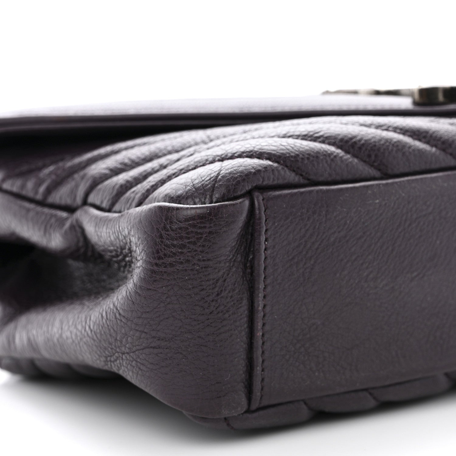 Saint Laurent Sheepskin Matelasse Chevron Monogram Medium College Bag Amaranto 9 of 12