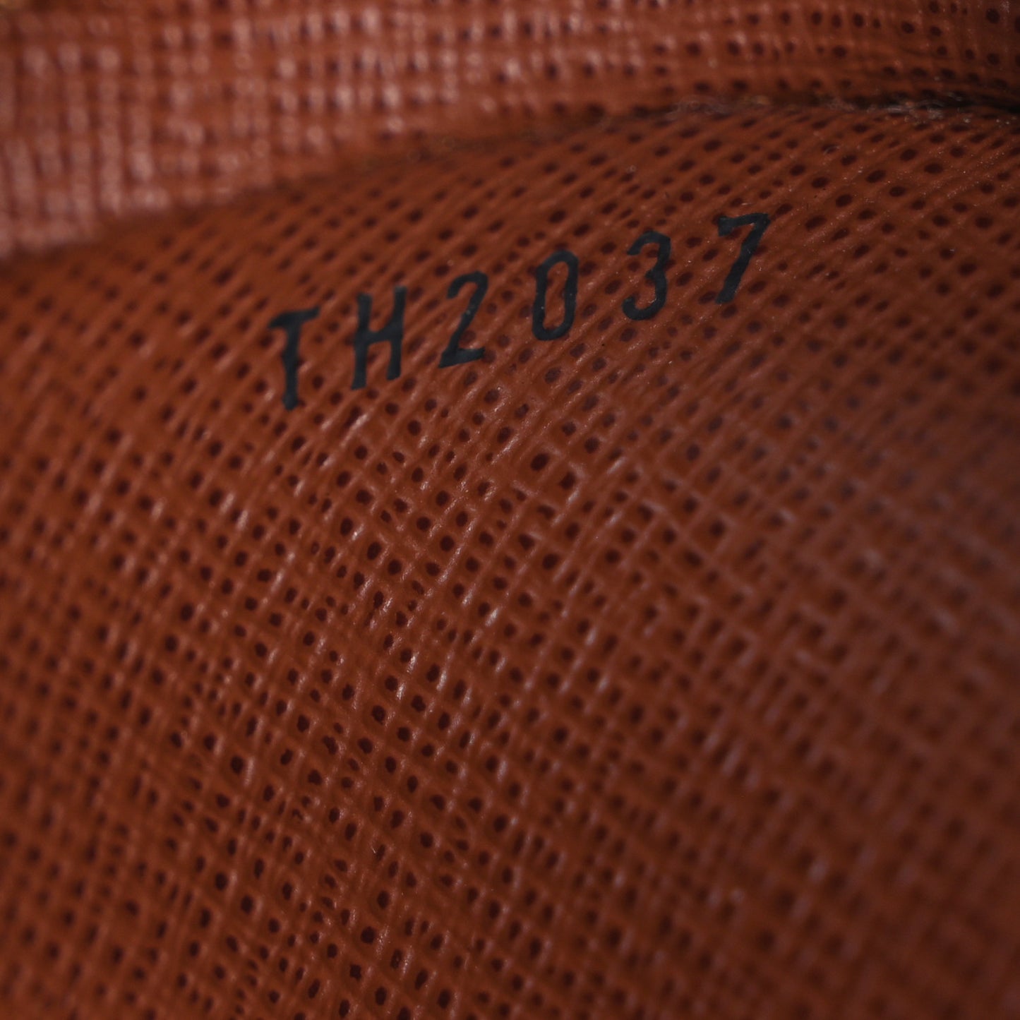 Monogram Amazone