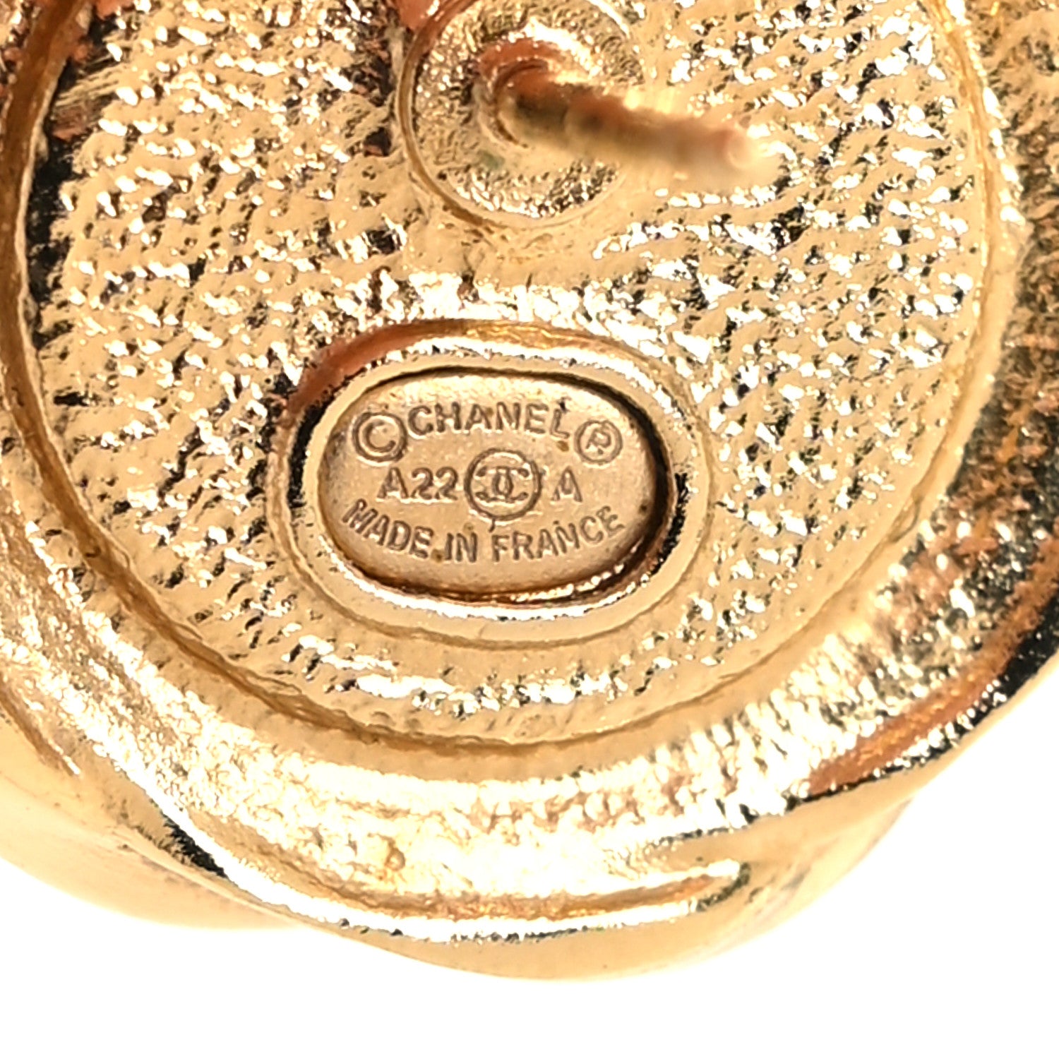 Chanel Resin CC Round Earrings Gold Black 4 of 5
