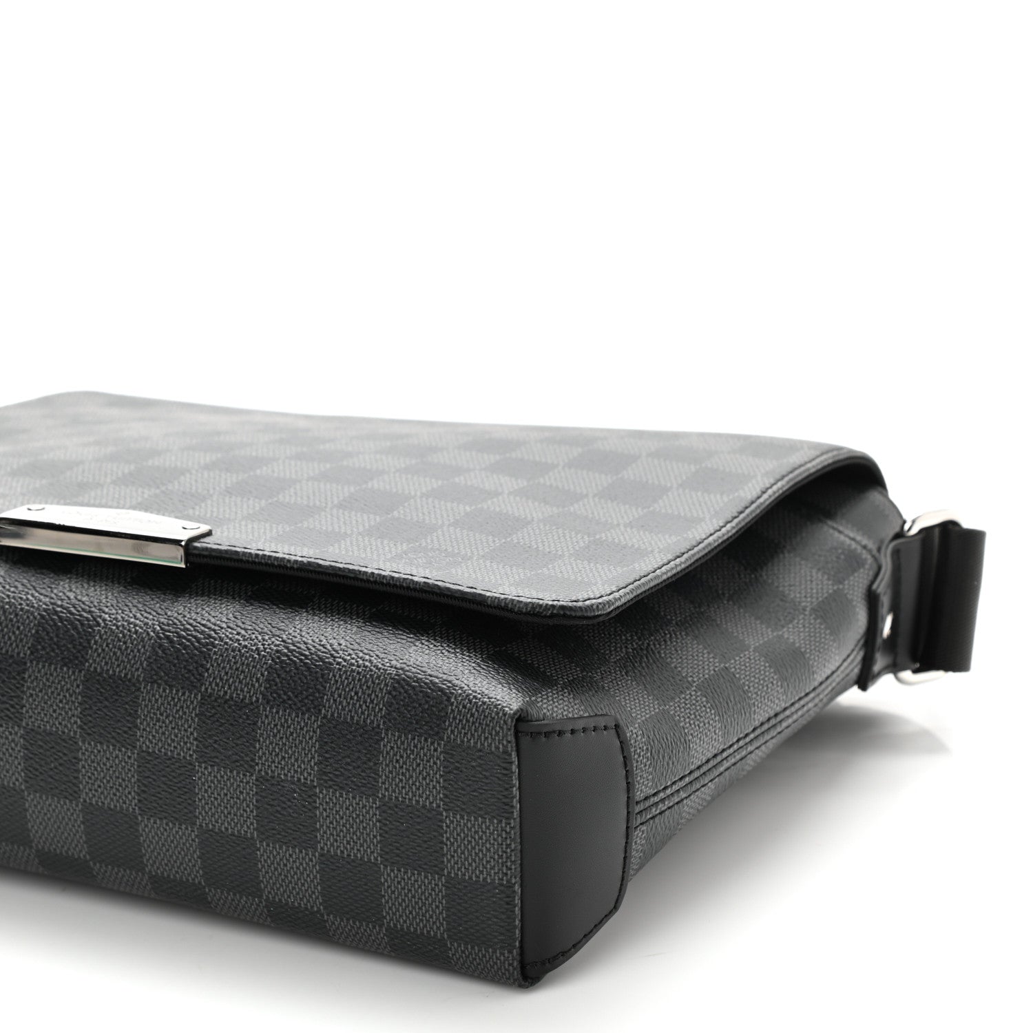 Louis Vuitton Damier Graphite District PM 7 of 7