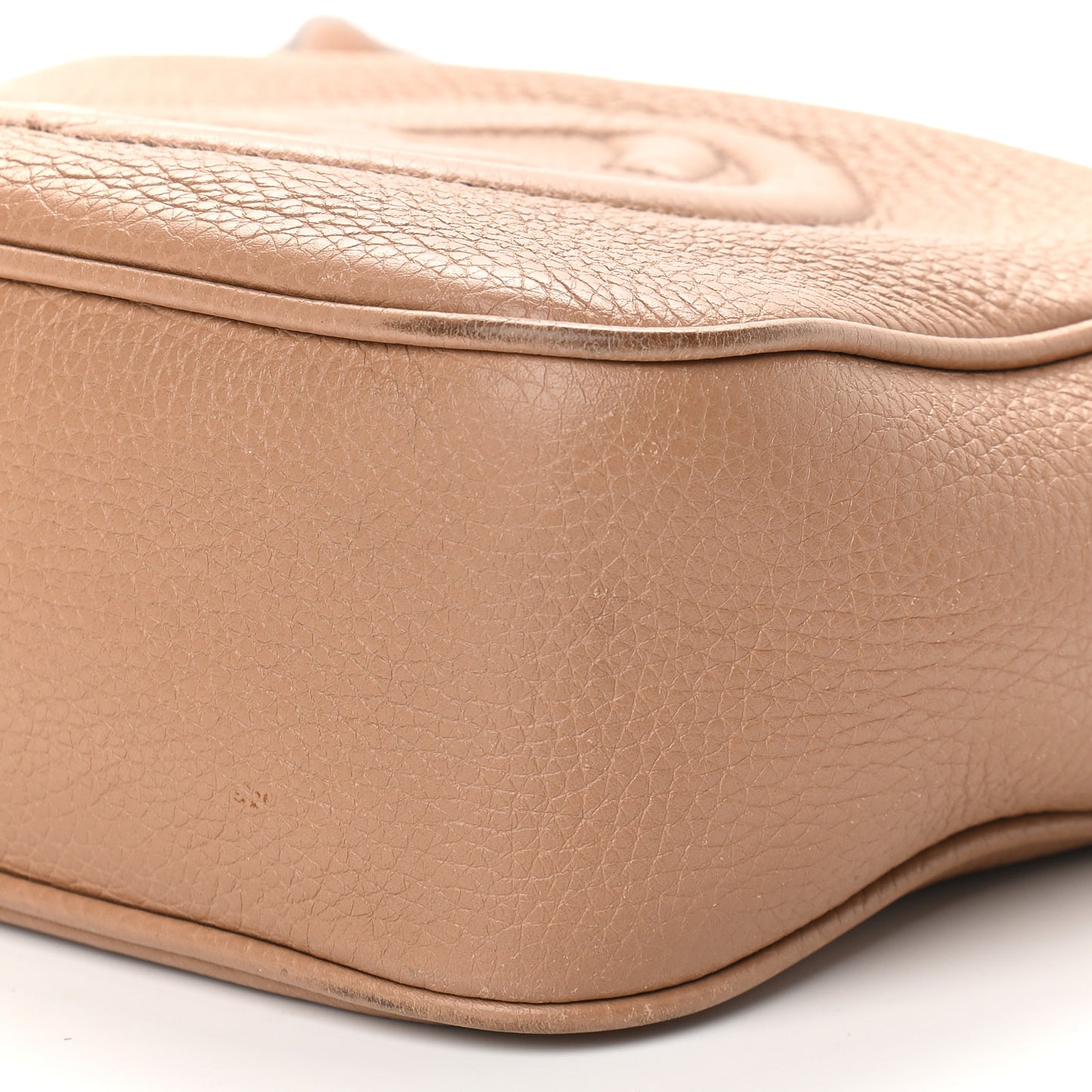 Pebbled Calfskin Small Soho Disco Bag Camelia