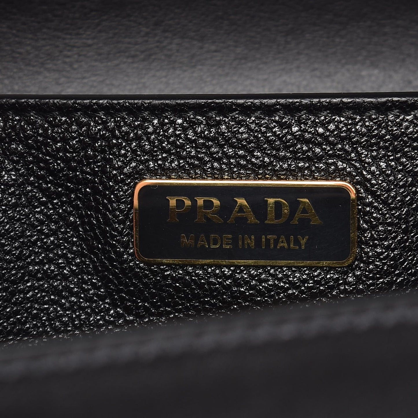City Calf Saffiano Cahier Bag Nero Black