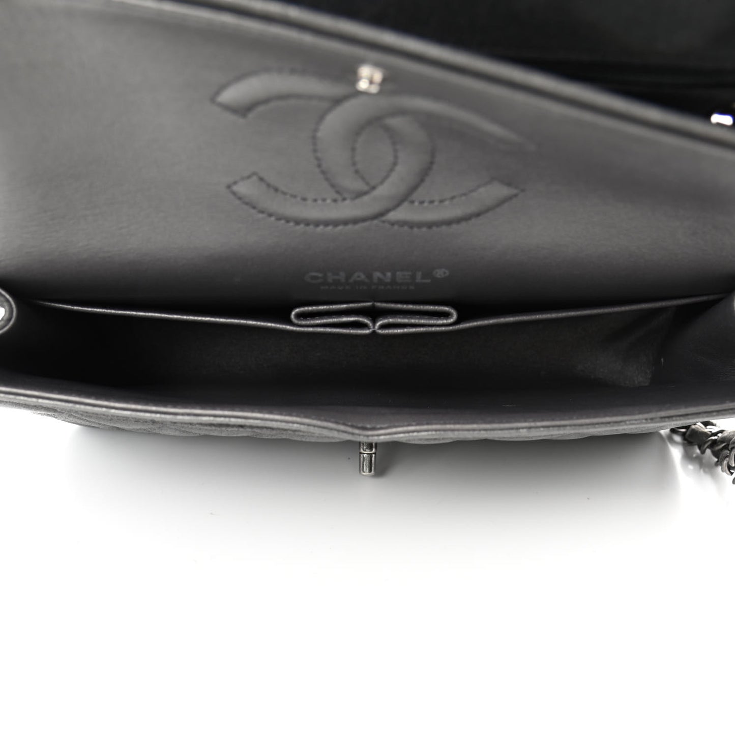 Metallic Lambskin Quilted Medium Double Flap Pewter