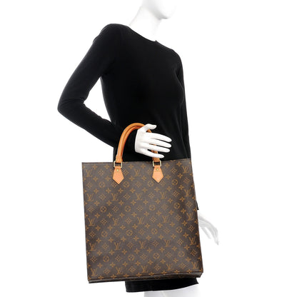 Louis Vuitton Monogram Sac Plat 2 of 11