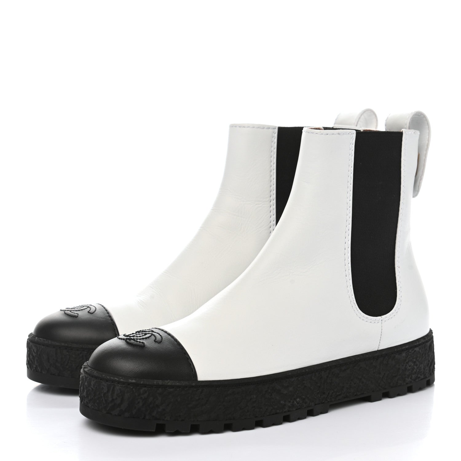 Chanel Calfskin Cap Toe CC Ankle Boots 39 White Black 3 of 9