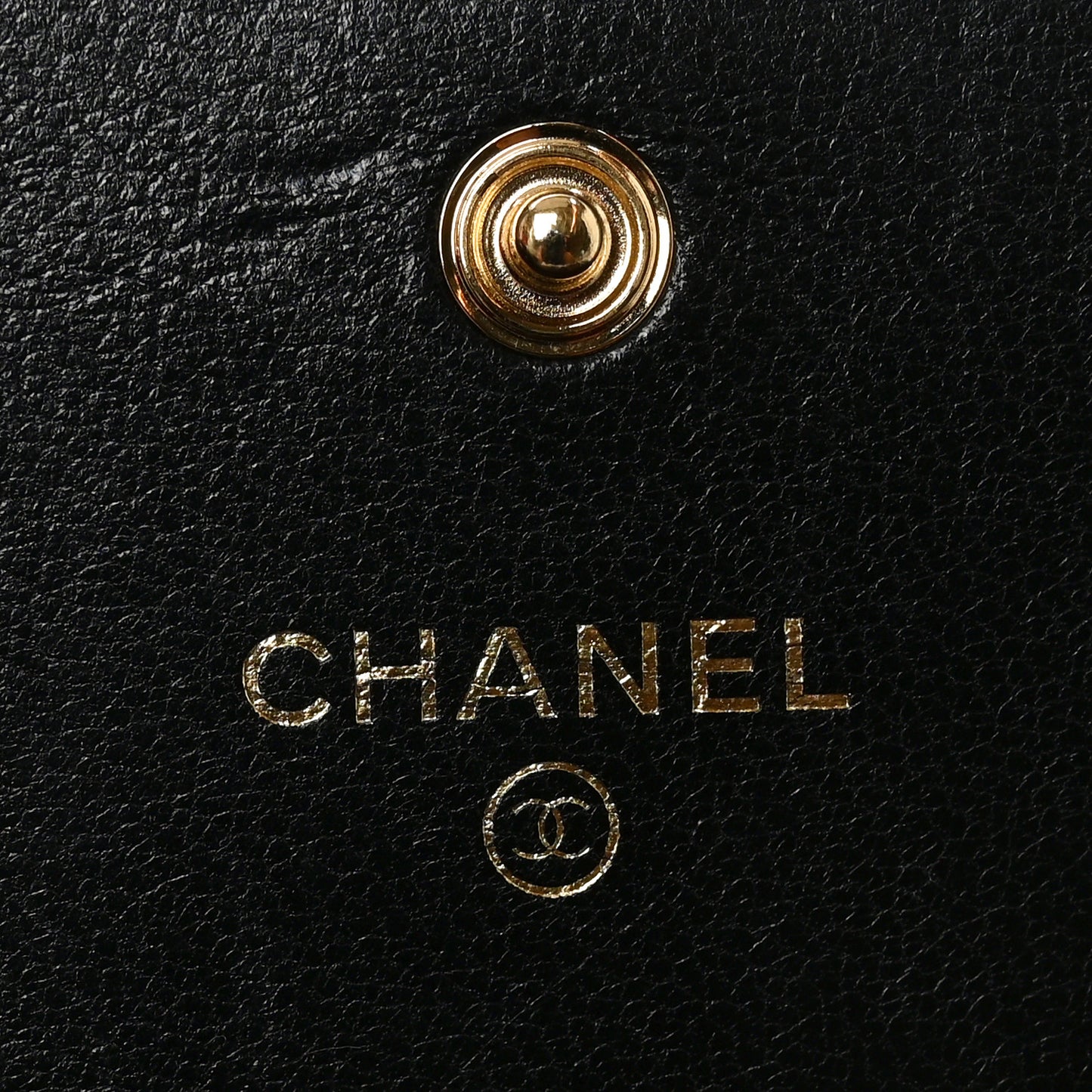 Lambskin Quilted Chanel 19 Flap Wallet Black