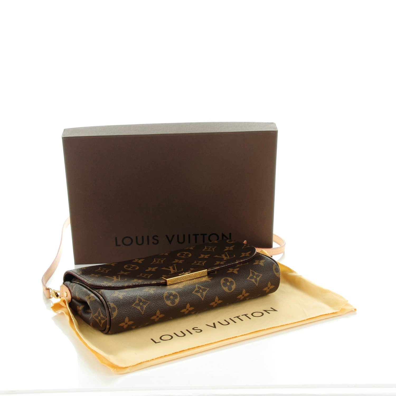 Louis Vuitton Monogram Favorite MM 4 of 7