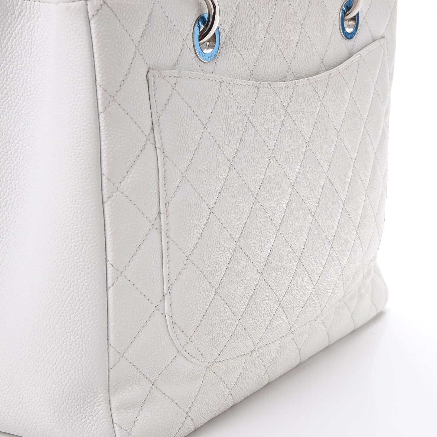 Caviar Quilted Grand Shopping Tote GST White