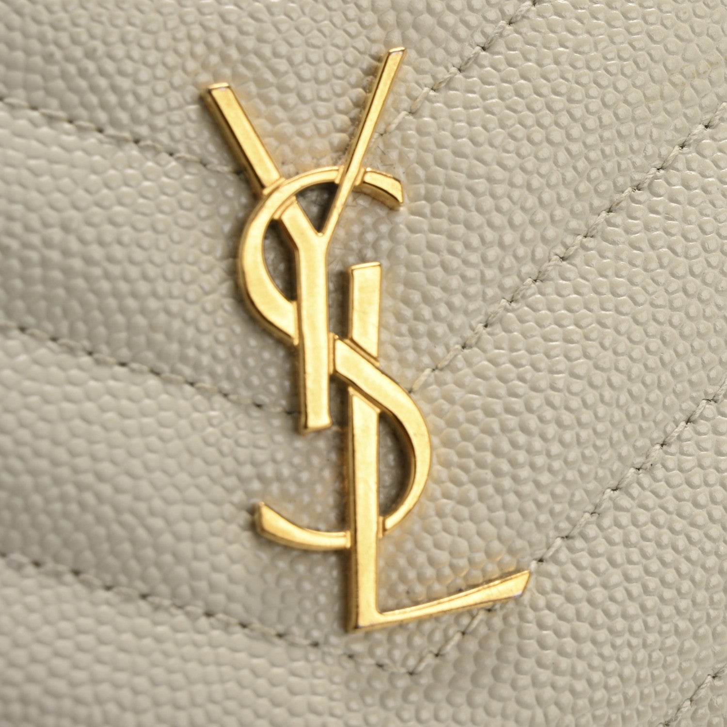Saint Laurent Grain De Poudre Matelasse Chevron Monogram Zipped Card Case Crema Soft 8 of 15