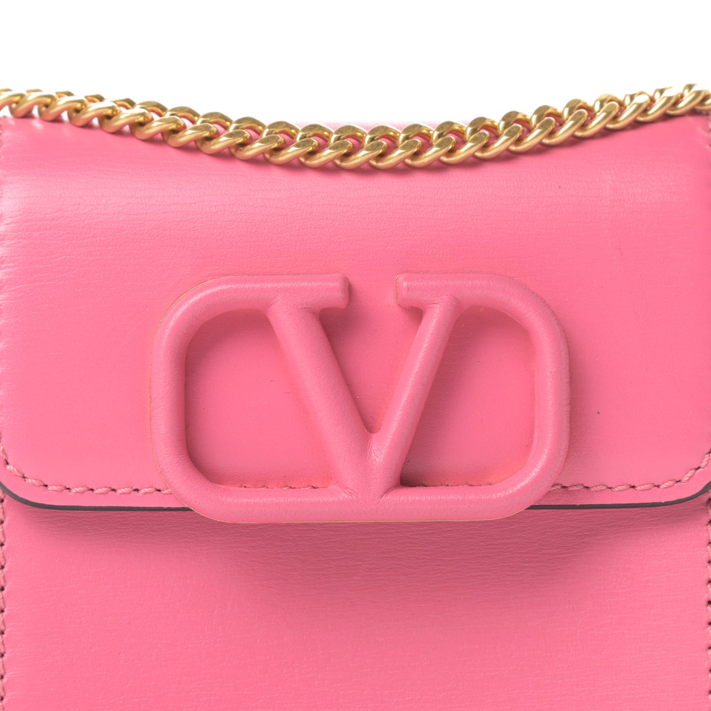Smooth Calfskin Vlogo Compact Wallet with Chain Feminine Pink