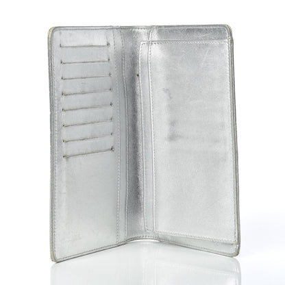 Chanel Metallic Patent Calfskin Quilted Lucky Symbols Yen Wallet Silver 5 of 19
