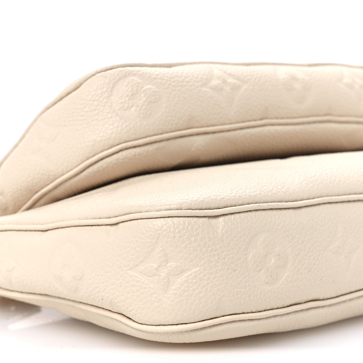 Empreinte Monogram Giant Multi Pochette Accessories Cream