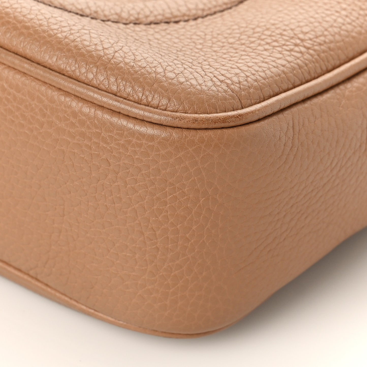 Pebbled Calfskin Small Soho Disco Bag Camelia