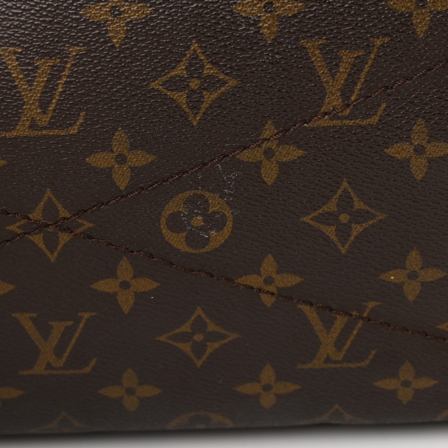 Louis Vuitton Monogram Artsy MM 16 of 22