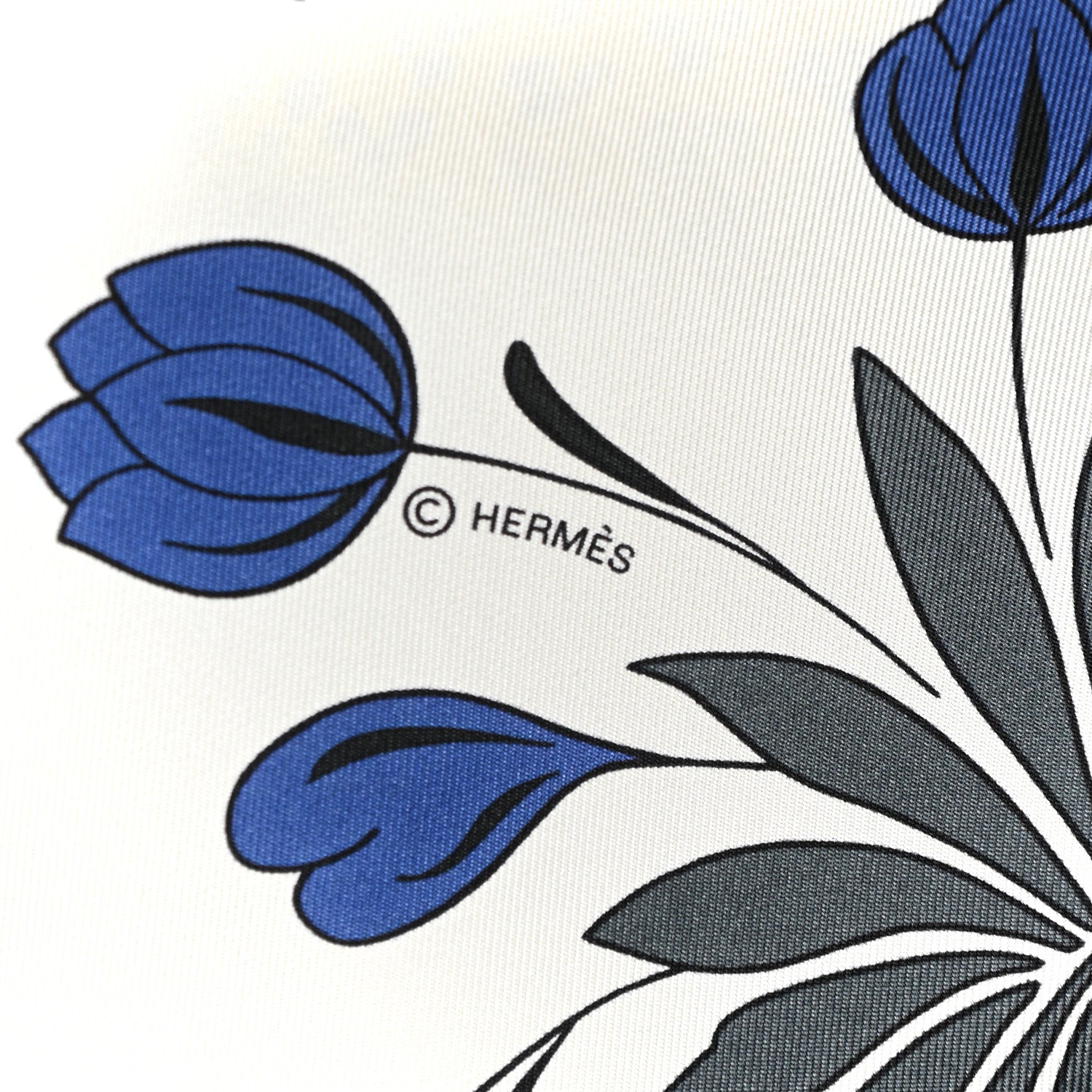 Hermes Silk Les Leopards Muffler White Modore Gris 4 of 5