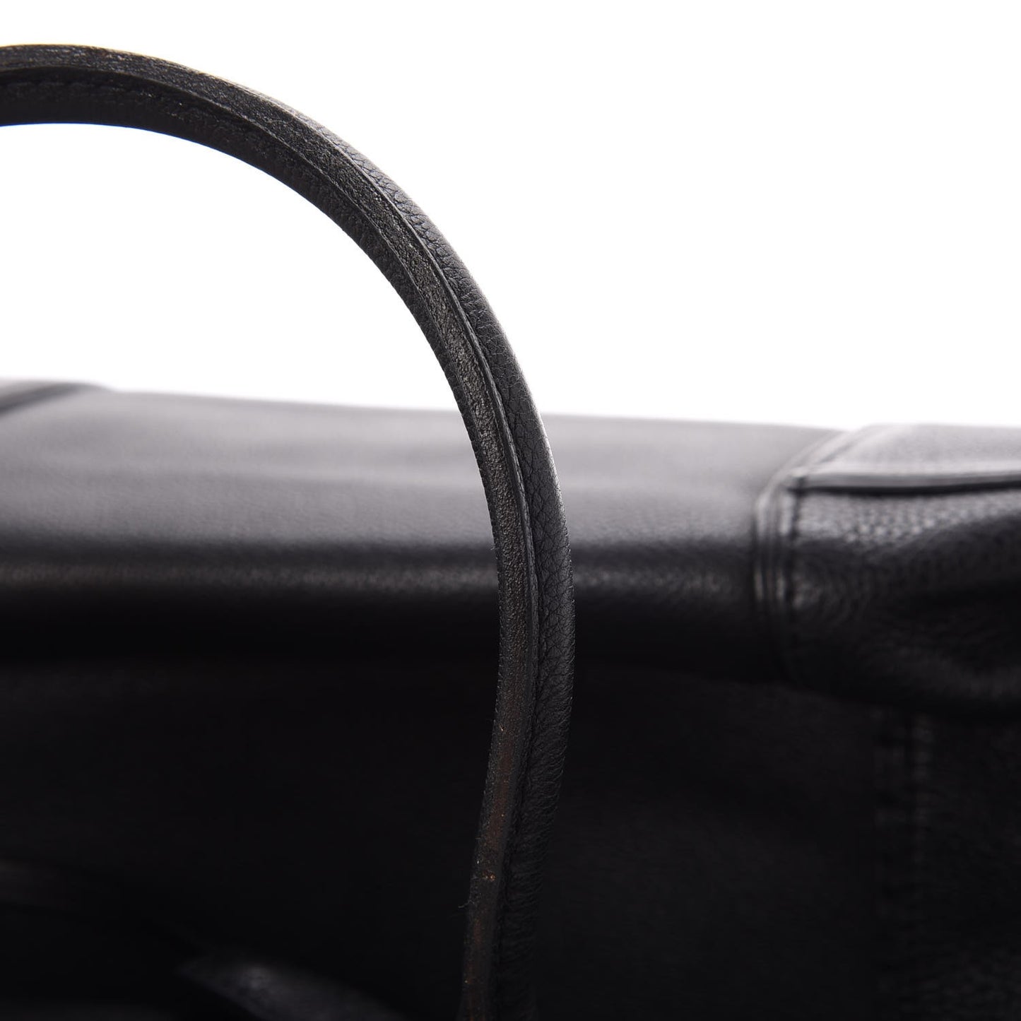 Veau Cachemire Soft Lockit MM Black