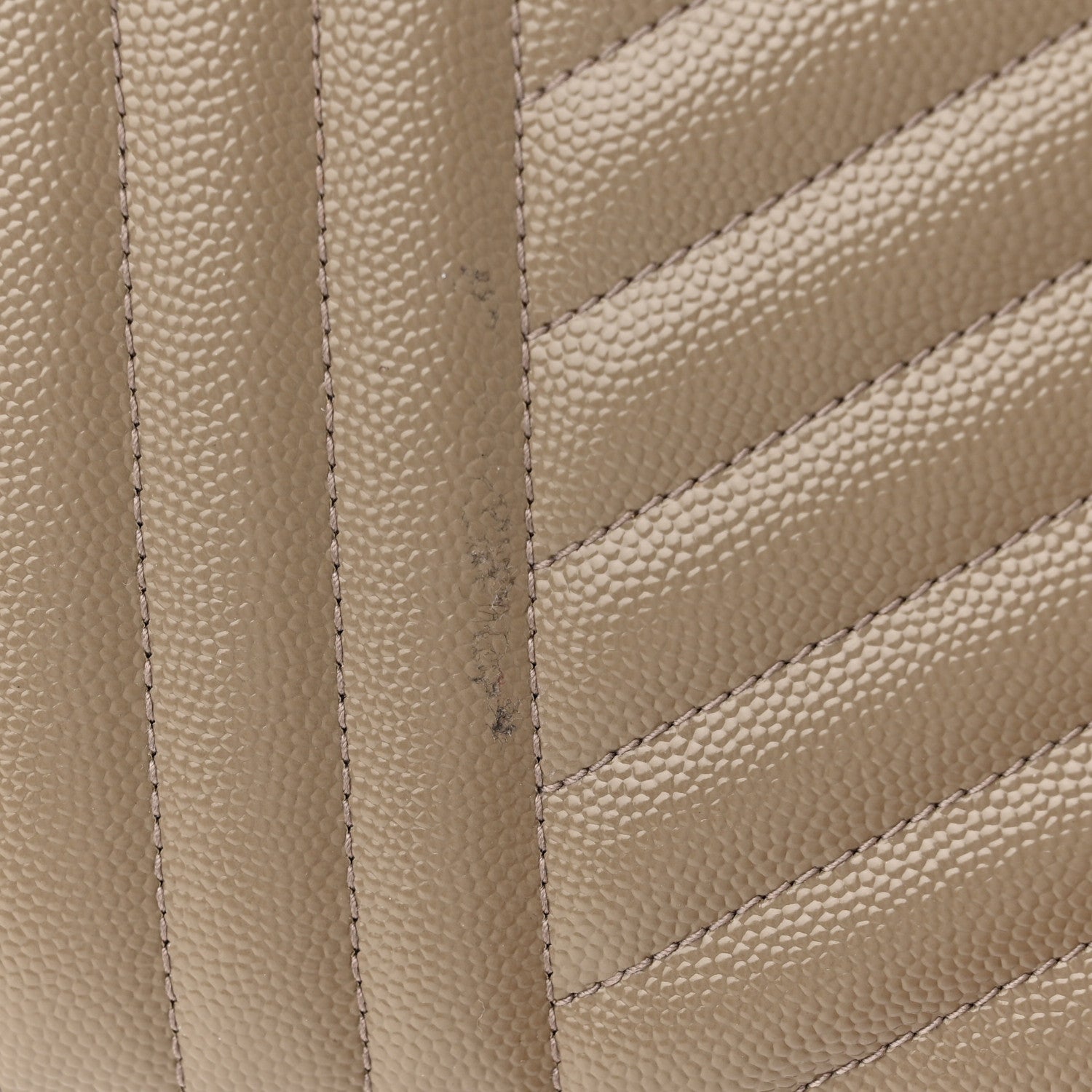 Saint Laurent Grain De Poudre Mixed Matelasse Triquilt Monogram Chain Wallet Dark Beige 10 of 11