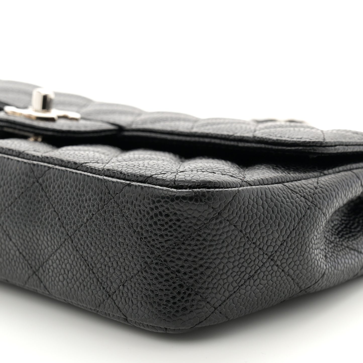 Caviar Quilted East West Flap Black