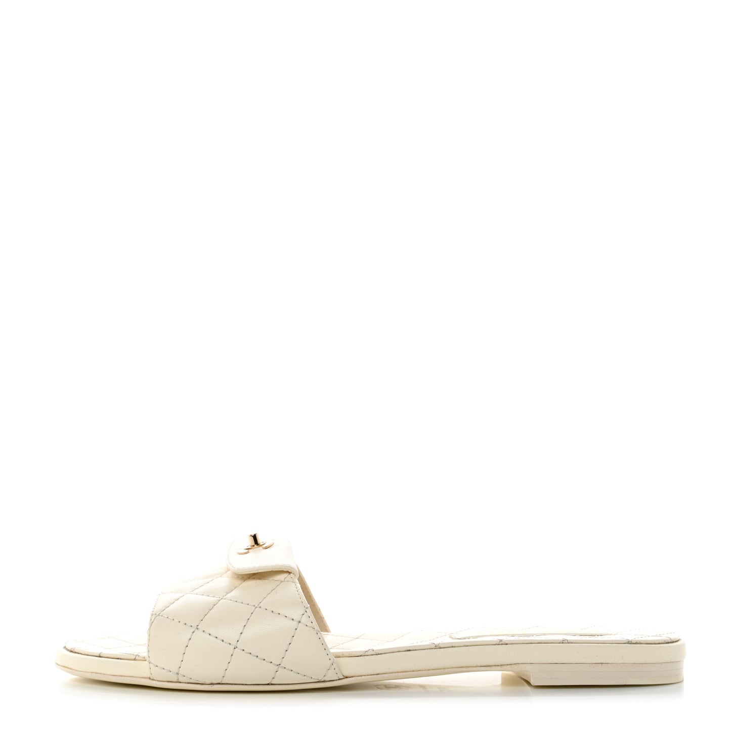 Lambskin Quilted CC Turnlock Sandals 40 Ivory