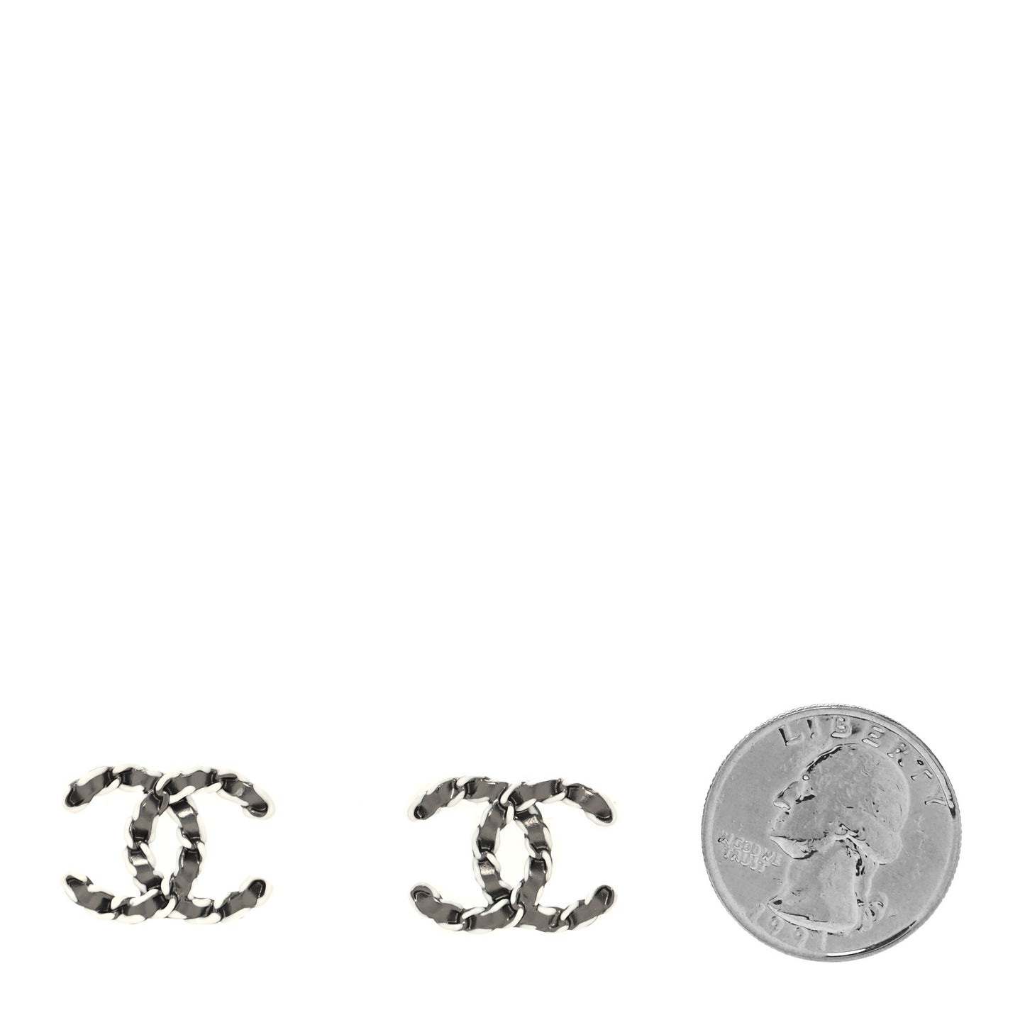 Lambskin Chain CC Earrings Silver Grey