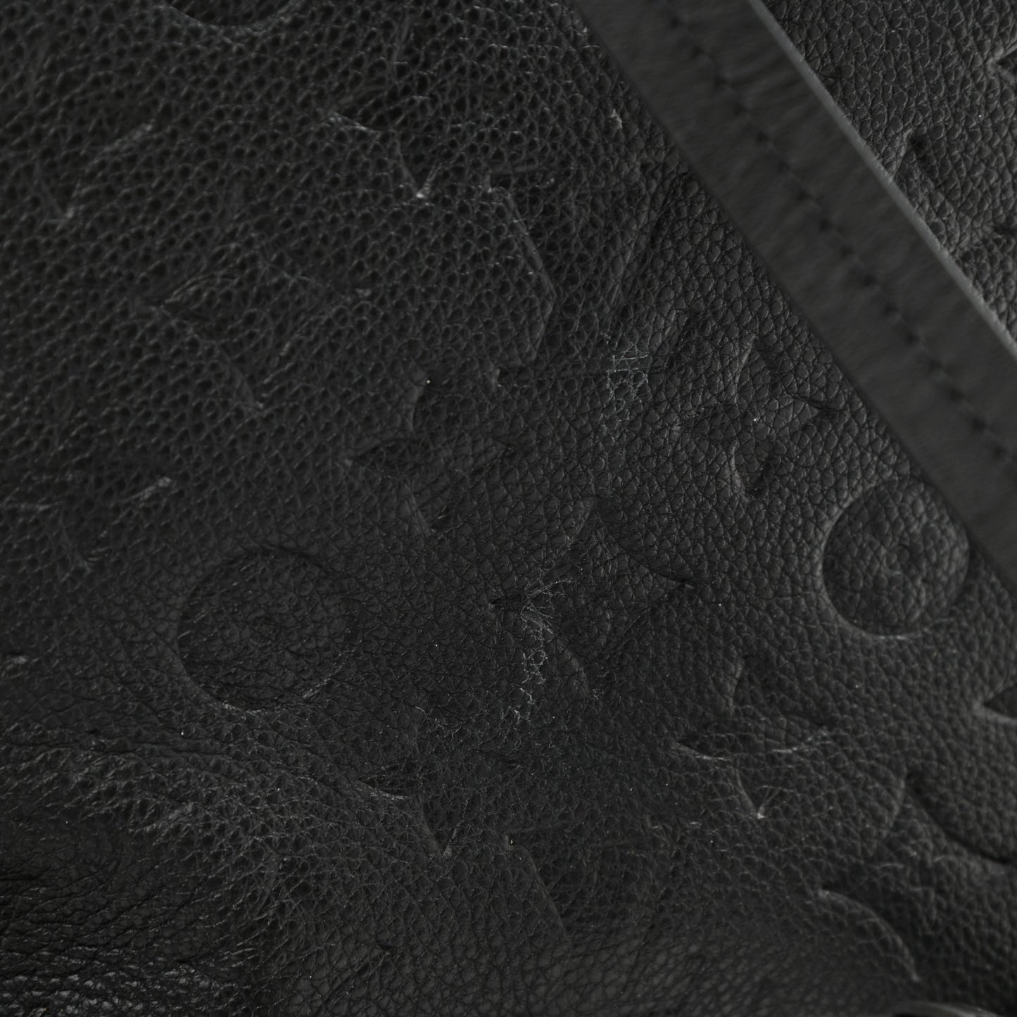 Empreinte Montsouris PM Black
