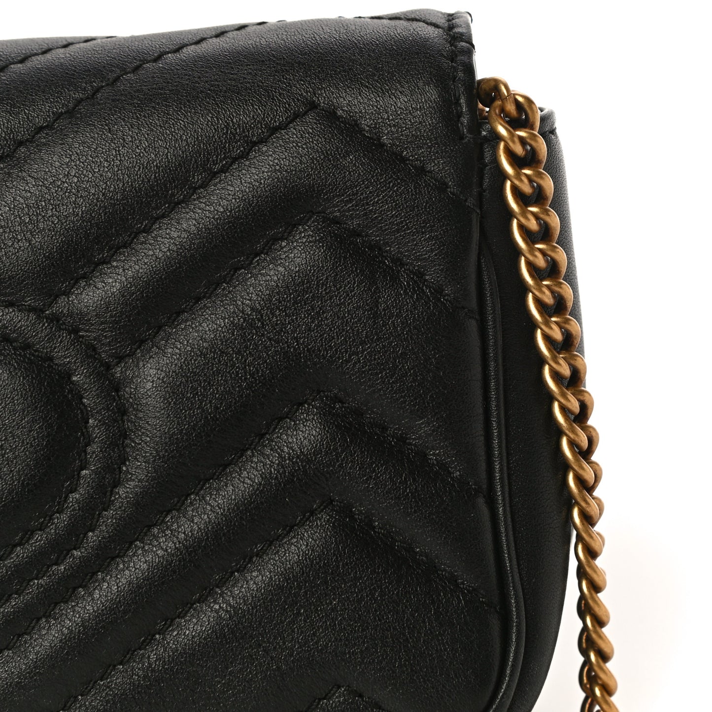 Calfskin Matelasse Super Mini GG Marmont Shoulder Bag Black
