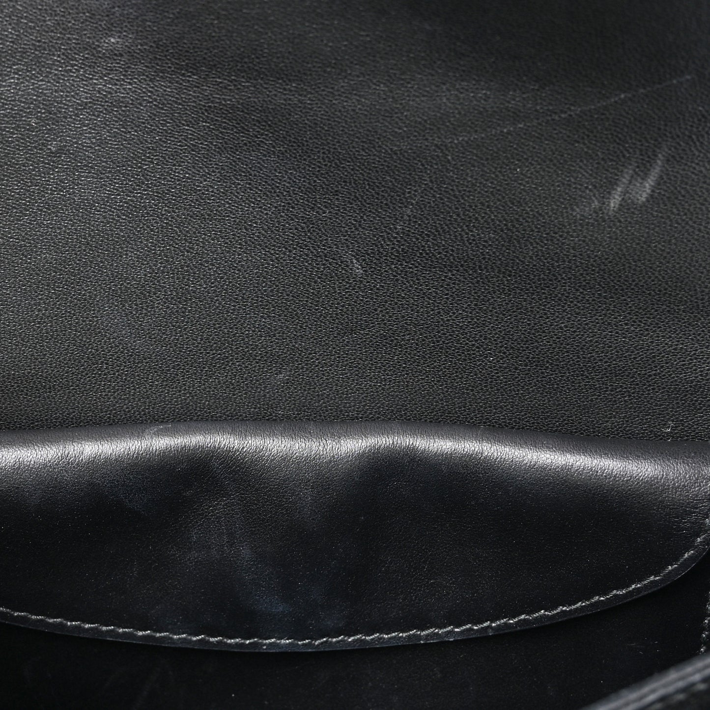Velvet City Calfskin Cahier Bag Black