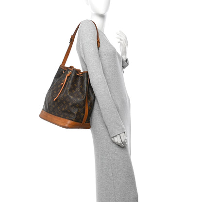 Louis Vuitton Monogram Noe 2 of 10