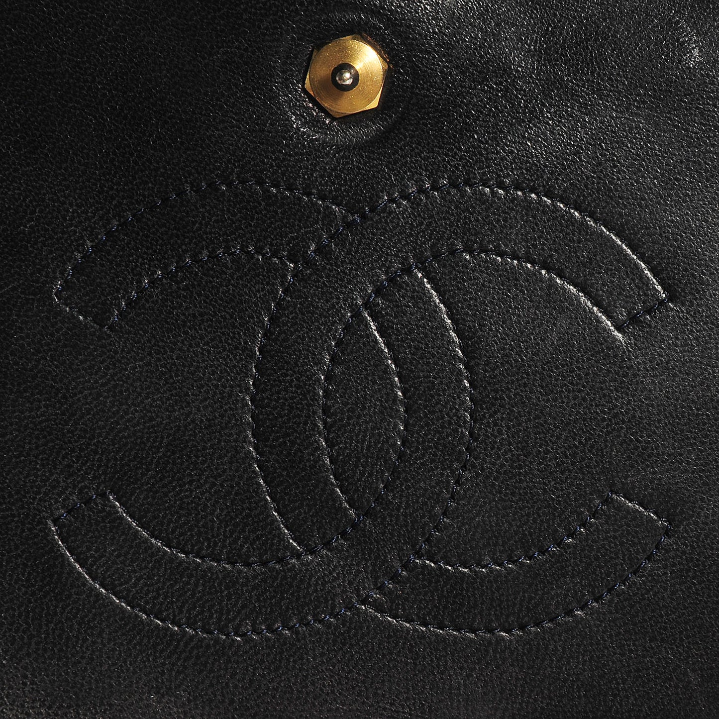 Lambskin Quilted Medium Single Flap Navy