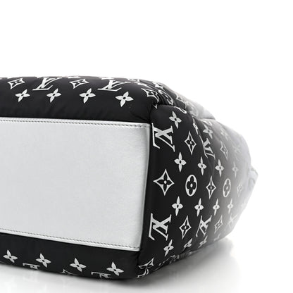 Louis Vuitton Nylon Monogram Gradient LV Snow Onthego MM MM Frost 9 of 9
